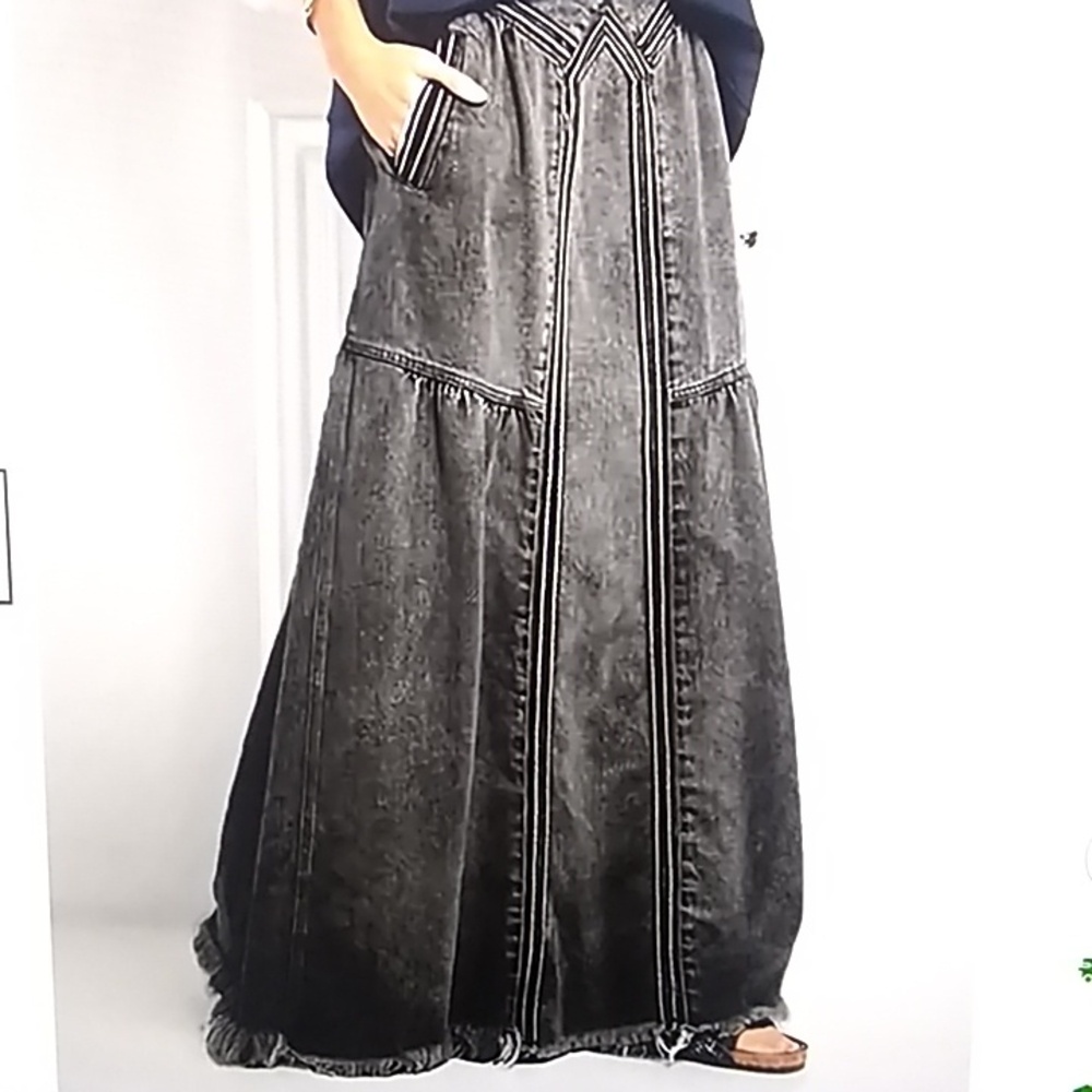 🆕gray denim maxi skirt